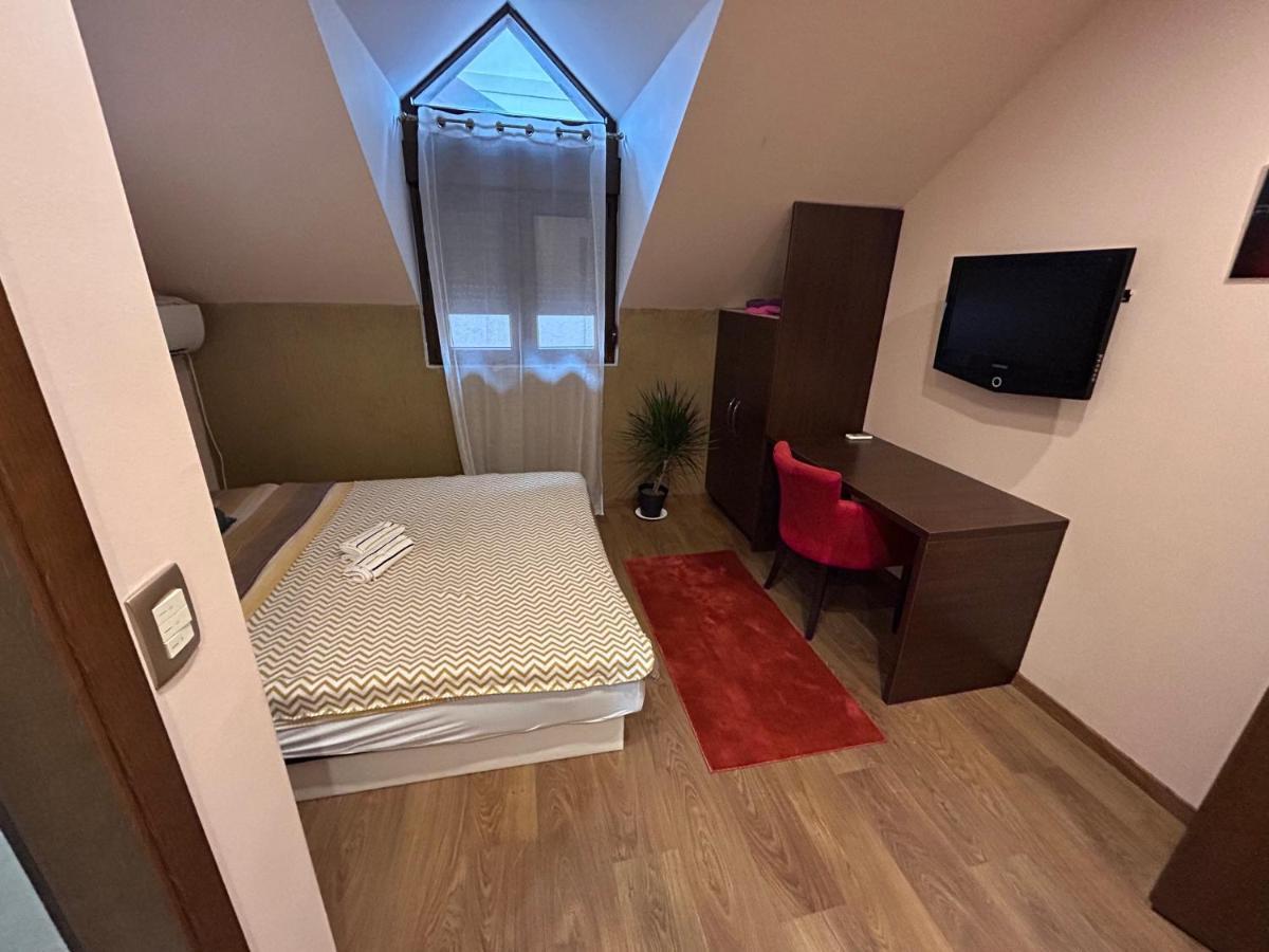 Benvenuti Apartments Цетине Екстериор снимка