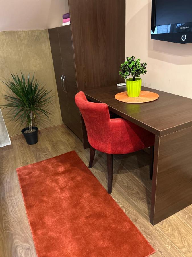Benvenuti Apartments Цетине Екстериор снимка